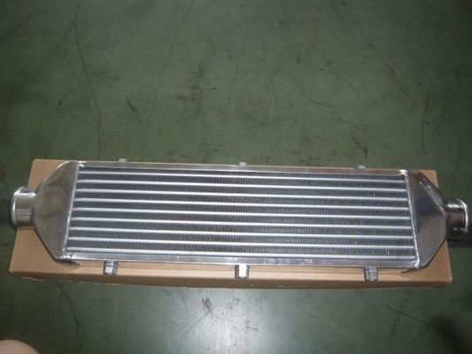 차를 위한 조밀한 진공 지느러미 붙은 관 열교환기/알루미늄 Intercooler