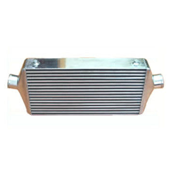 경주용 차 알루미늄은 진공관 Intercooler/방열기를 놋쇠로 만들었습니다